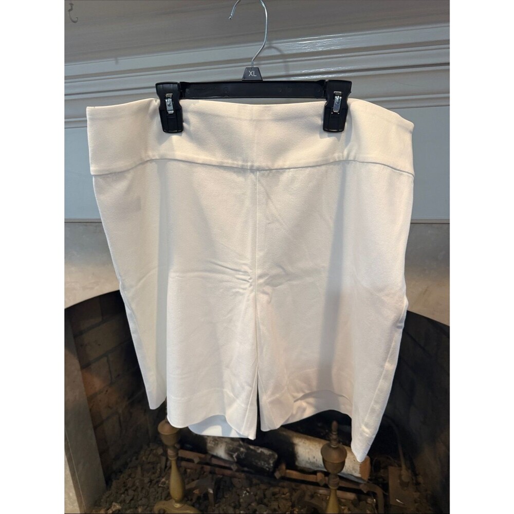 Boston Proper white High-Rise Bermuda Dress Shorts size 14